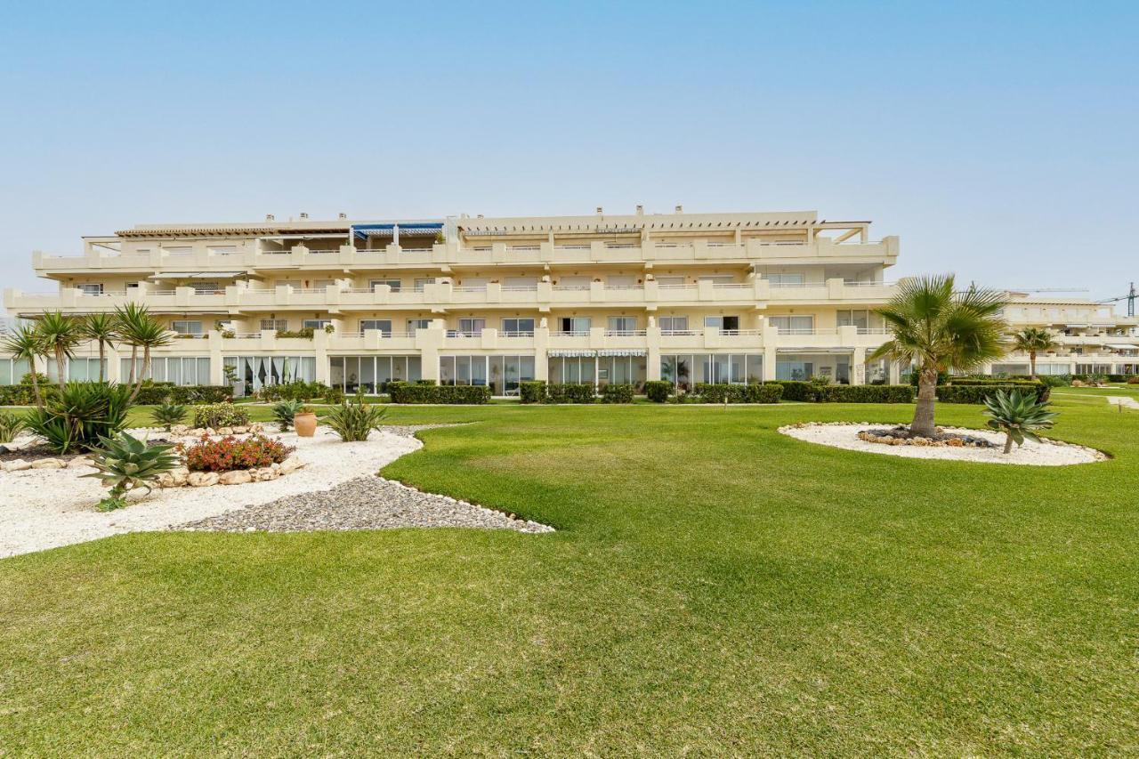 Malagasuite Luxury Pool Mijas El Faro Екстериор снимка